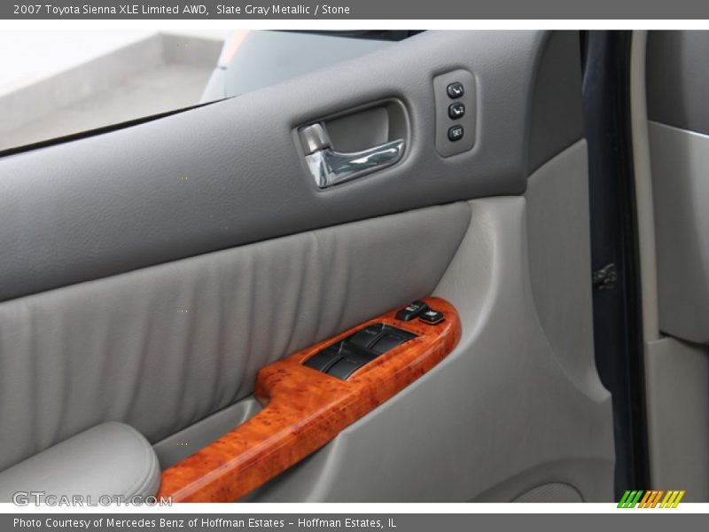 Controls of 2007 Sienna XLE Limited AWD