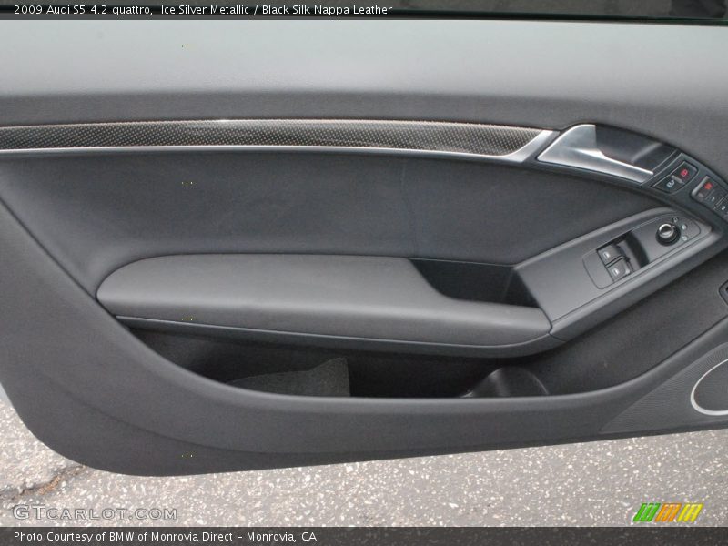 Ice Silver Metallic / Black Silk Nappa Leather 2009 Audi S5 4.2 quattro