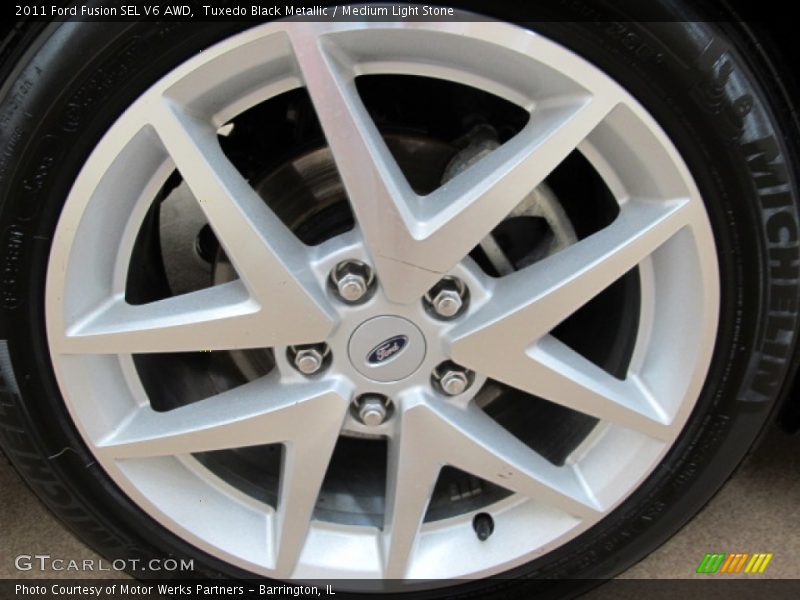 Tuxedo Black Metallic / Medium Light Stone 2011 Ford Fusion SEL V6 AWD