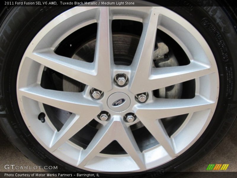 Tuxedo Black Metallic / Medium Light Stone 2011 Ford Fusion SEL V6 AWD
