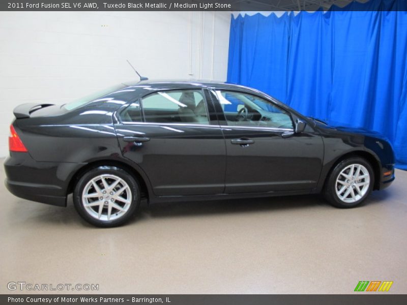 Tuxedo Black Metallic / Medium Light Stone 2011 Ford Fusion SEL V6 AWD