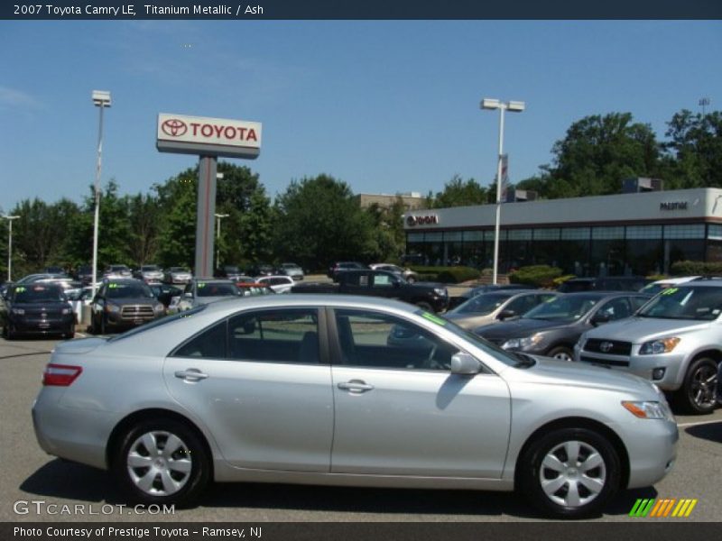 Titanium Metallic / Ash 2007 Toyota Camry LE
