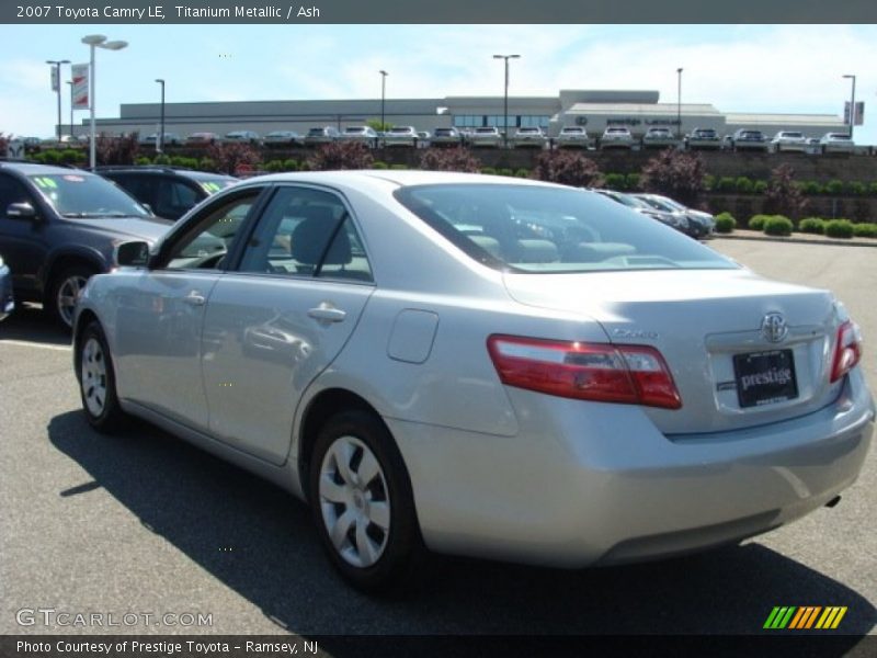 Titanium Metallic / Ash 2007 Toyota Camry LE