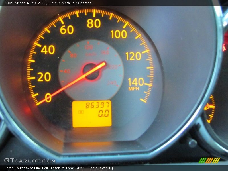 Smoke Metallic / Charcoal 2005 Nissan Altima 2.5 S