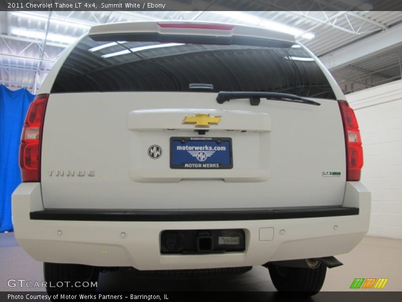 Summit White / Ebony 2011 Chevrolet Tahoe LT 4x4