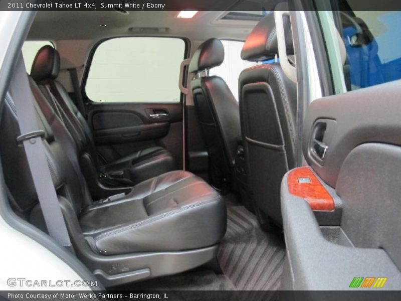 Summit White / Ebony 2011 Chevrolet Tahoe LT 4x4