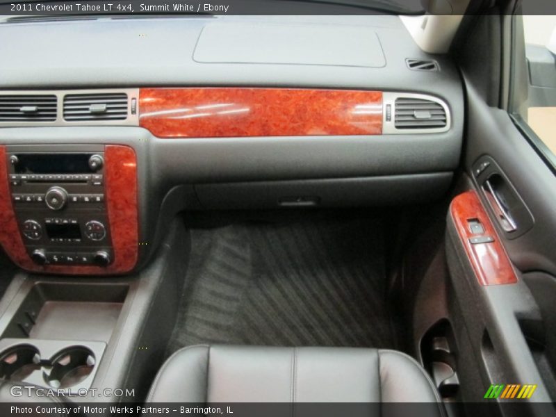 Summit White / Ebony 2011 Chevrolet Tahoe LT 4x4