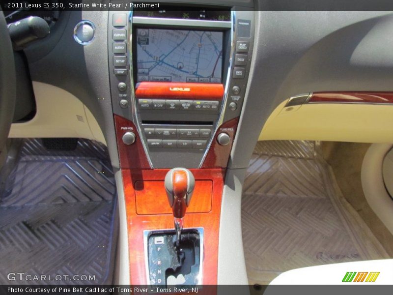 Starfire White Pearl / Parchment 2011 Lexus ES 350