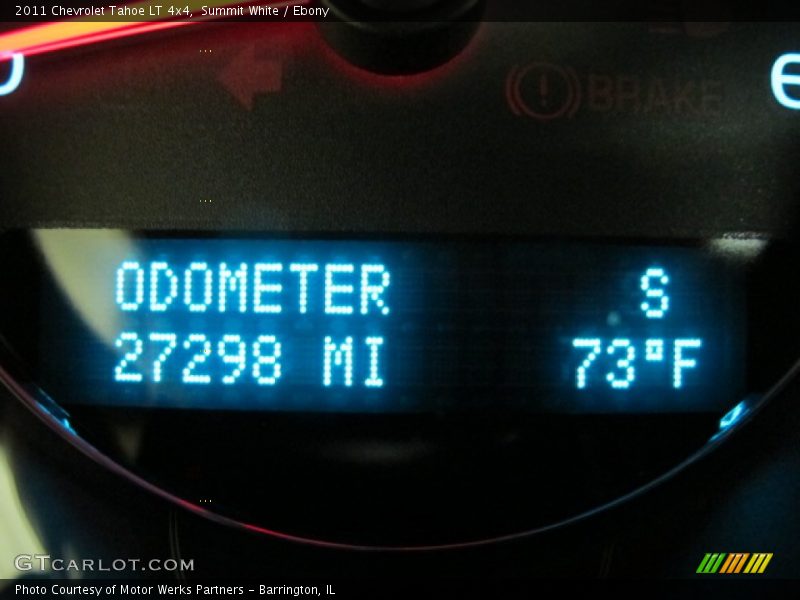 Summit White / Ebony 2011 Chevrolet Tahoe LT 4x4