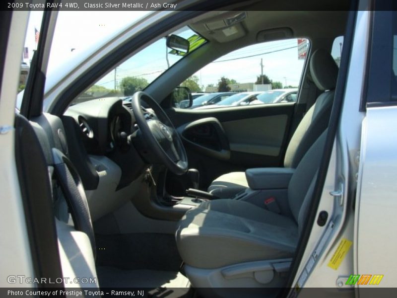 Classic Silver Metallic / Ash Gray 2009 Toyota RAV4 4WD