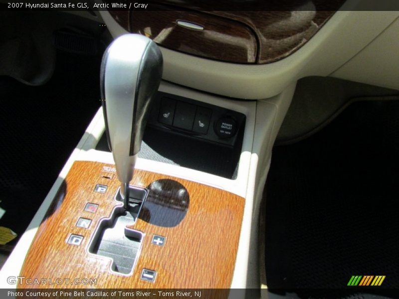 Arctic White / Gray 2007 Hyundai Santa Fe GLS