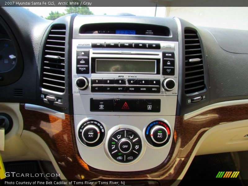 Arctic White / Gray 2007 Hyundai Santa Fe GLS