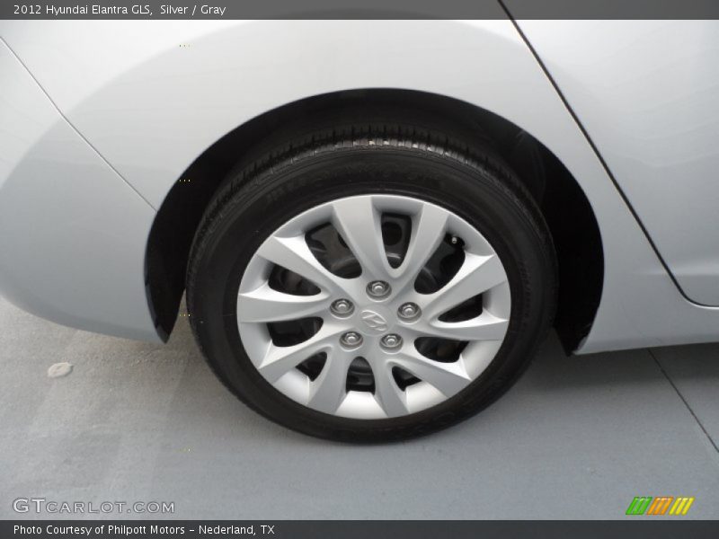 Silver / Gray 2012 Hyundai Elantra GLS