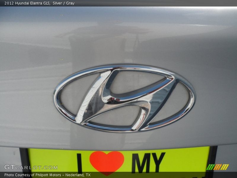 Silver / Gray 2012 Hyundai Elantra GLS