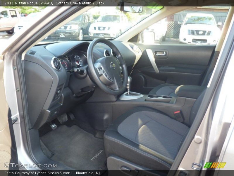 Gotham Gray Metallic / Black 2011 Nissan Rogue SV AWD