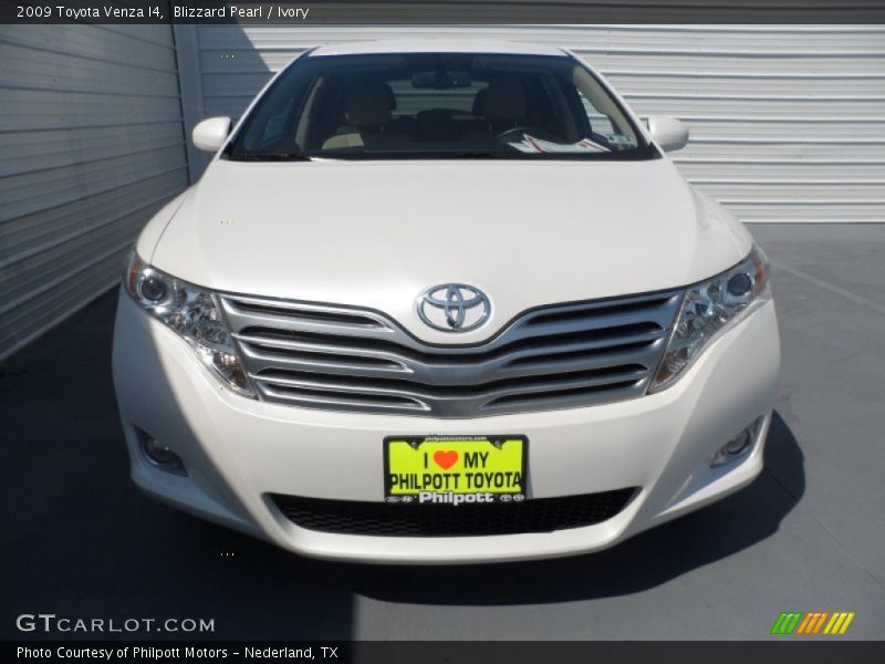 Blizzard Pearl / Ivory 2009 Toyota Venza I4