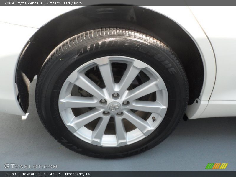 Blizzard Pearl / Ivory 2009 Toyota Venza I4
