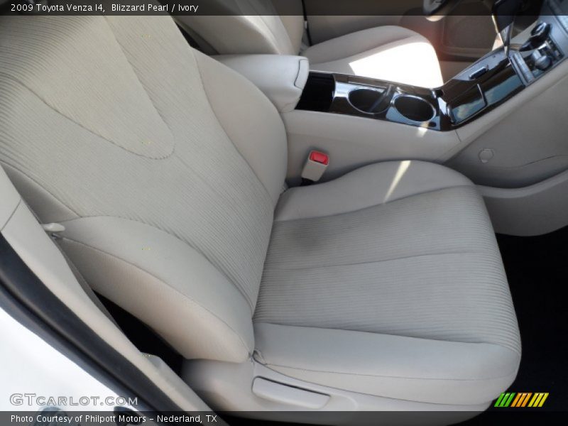 Blizzard Pearl / Ivory 2009 Toyota Venza I4