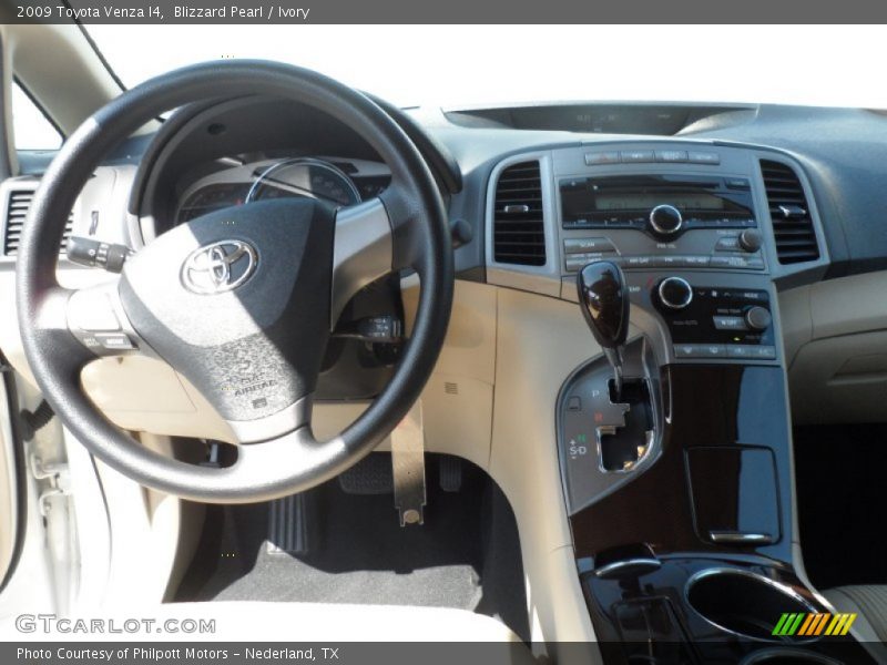 Blizzard Pearl / Ivory 2009 Toyota Venza I4