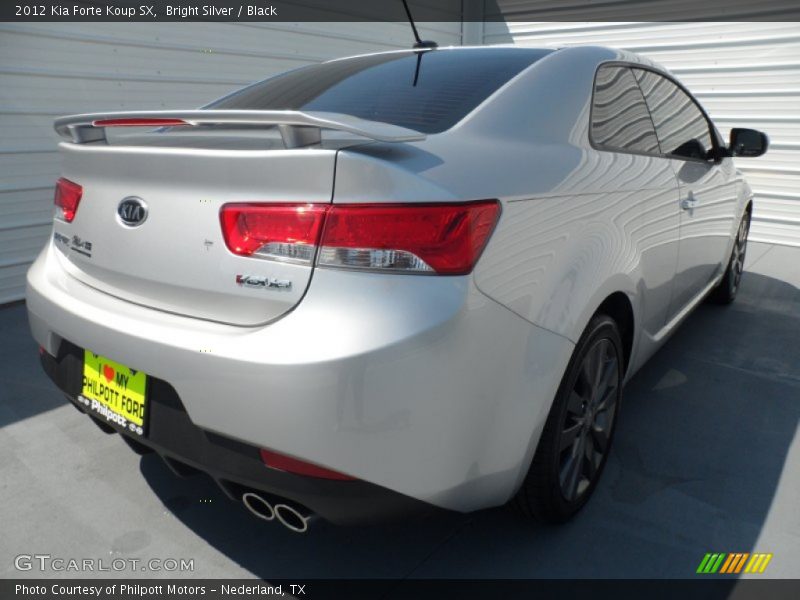 Bright Silver / Black 2012 Kia Forte Koup SX