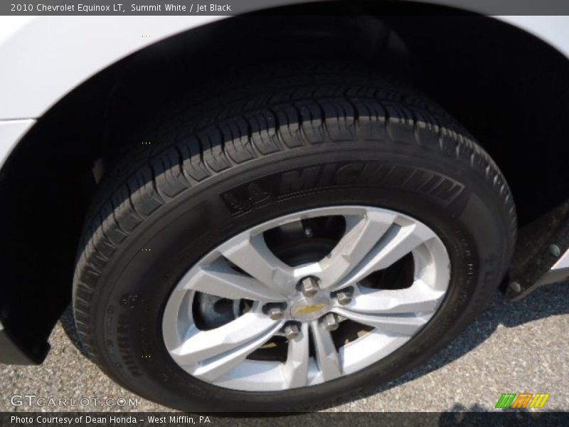Summit White / Jet Black 2010 Chevrolet Equinox LT