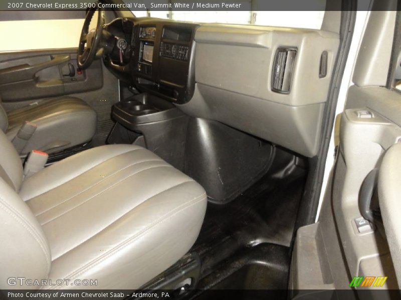 Summit White / Medium Pewter 2007 Chevrolet Express 3500 Commercial Van