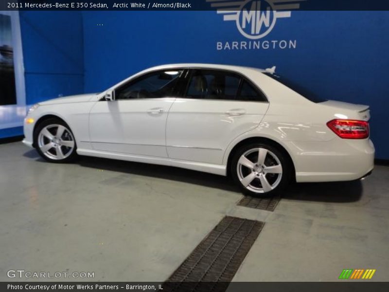 Arctic White / Almond/Black 2011 Mercedes-Benz E 350 Sedan