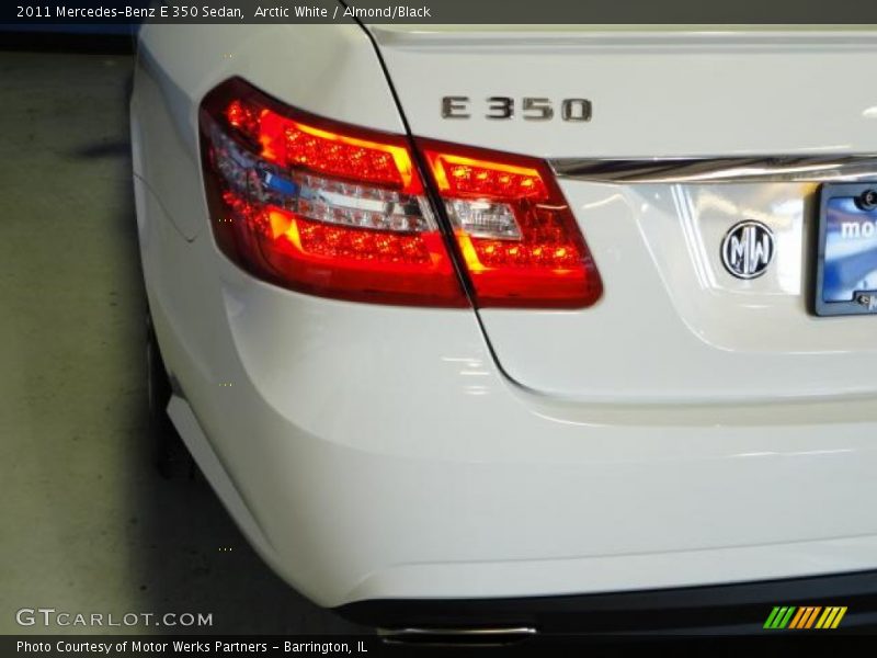 Arctic White / Almond/Black 2011 Mercedes-Benz E 350 Sedan