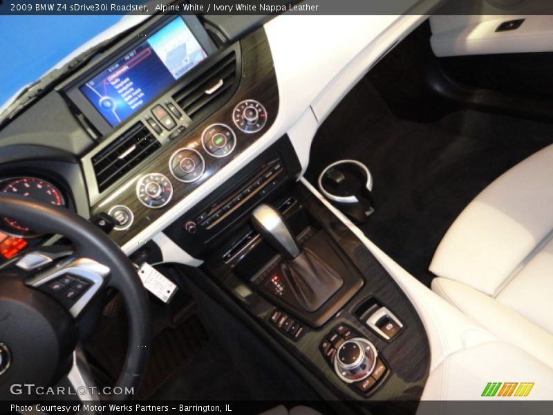 Alpine White / Ivory White Nappa Leather 2009 BMW Z4 sDrive30i Roadster