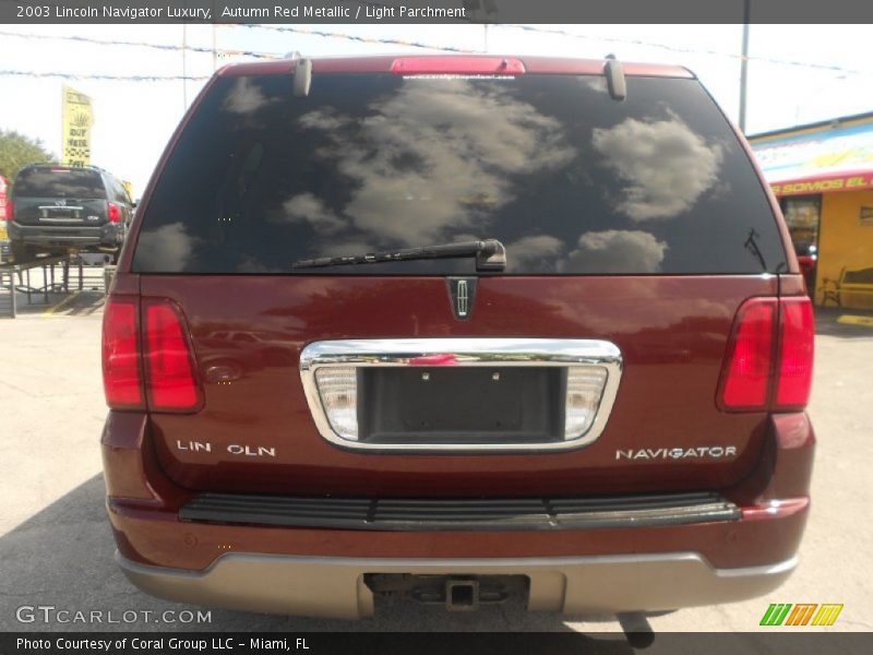 Autumn Red Metallic / Light Parchment 2003 Lincoln Navigator Luxury