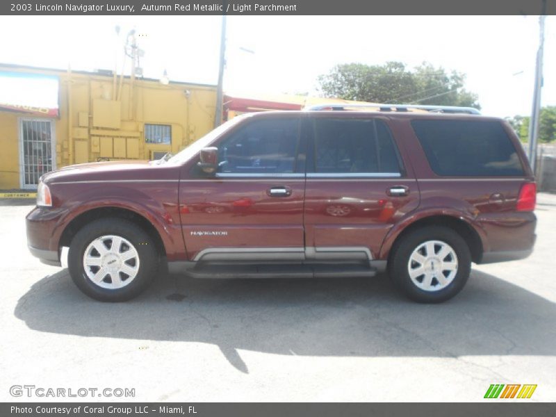 Autumn Red Metallic / Light Parchment 2003 Lincoln Navigator Luxury