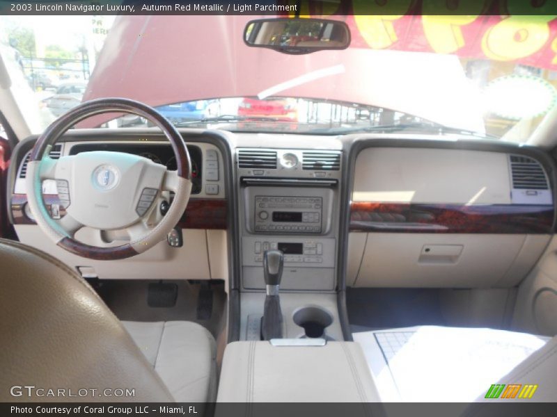 Autumn Red Metallic / Light Parchment 2003 Lincoln Navigator Luxury
