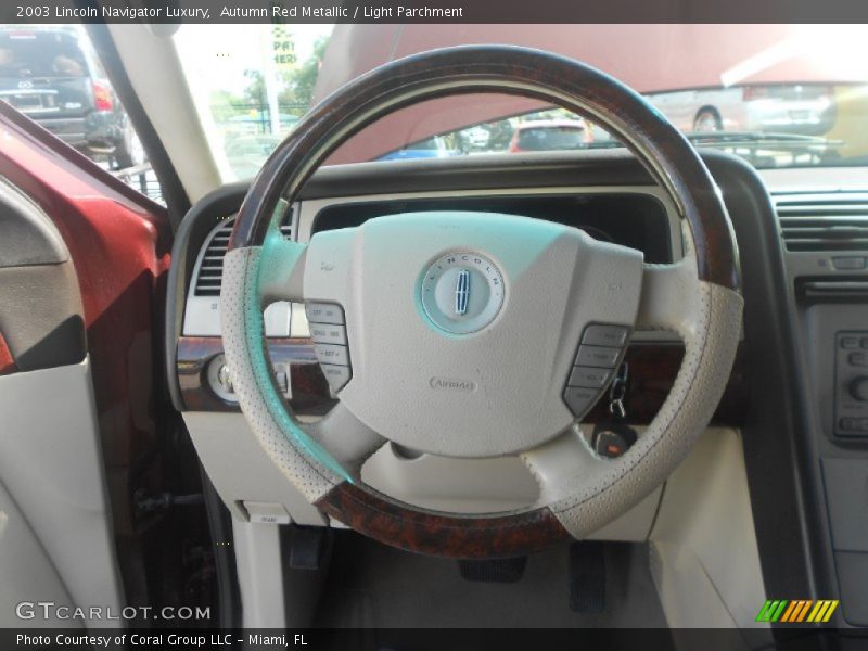 Autumn Red Metallic / Light Parchment 2003 Lincoln Navigator Luxury