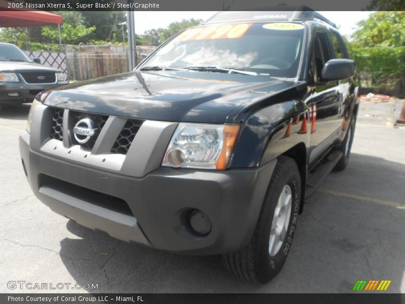 Super Black / Steel/Graphite 2005 Nissan Xterra S