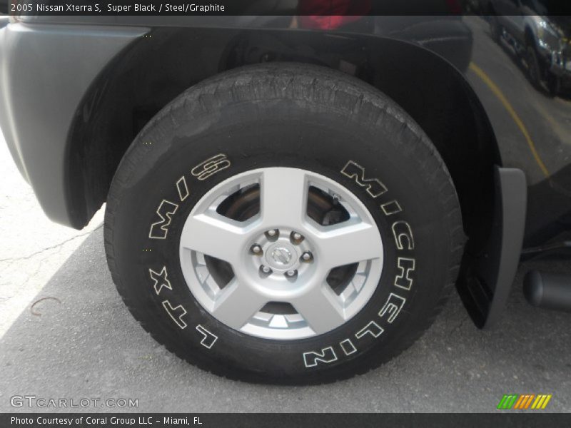 Super Black / Steel/Graphite 2005 Nissan Xterra S