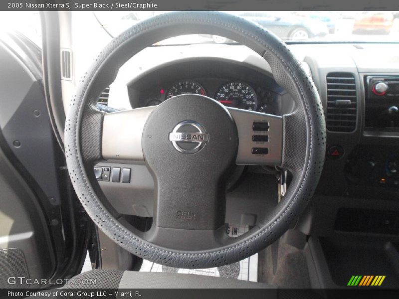 Super Black / Steel/Graphite 2005 Nissan Xterra S