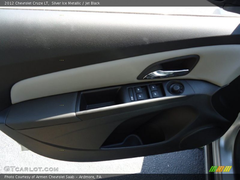 Silver Ice Metallic / Jet Black 2012 Chevrolet Cruze LT