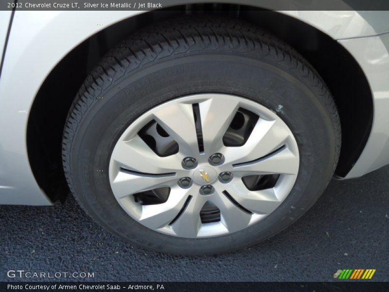 Silver Ice Metallic / Jet Black 2012 Chevrolet Cruze LT