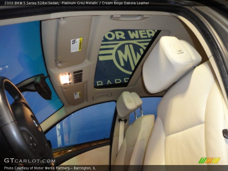 Platinum Grey Metallic / Cream Beige Dakota Leather 2009 BMW 5 Series 528xi Sedan