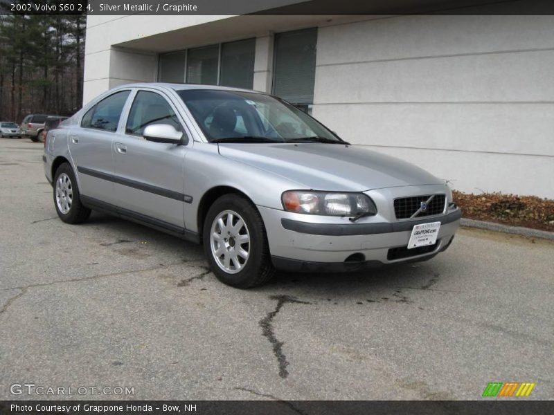 Silver Metallic / Graphite 2002 Volvo S60 2.4