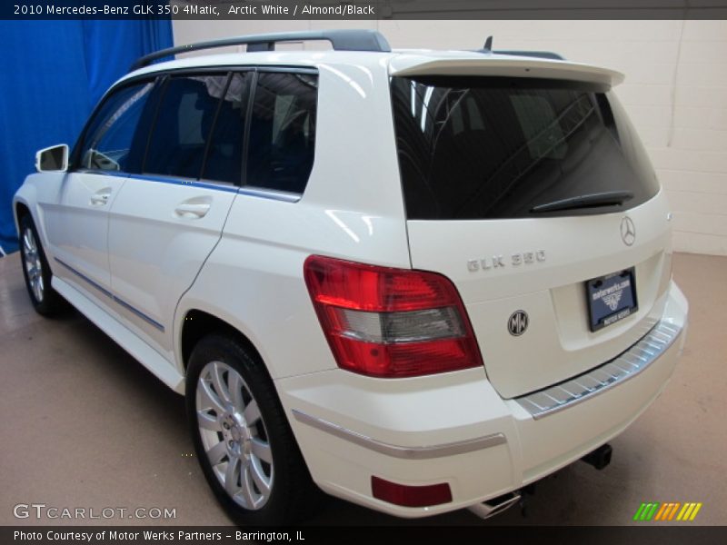 Arctic White / Almond/Black 2010 Mercedes-Benz GLK 350 4Matic