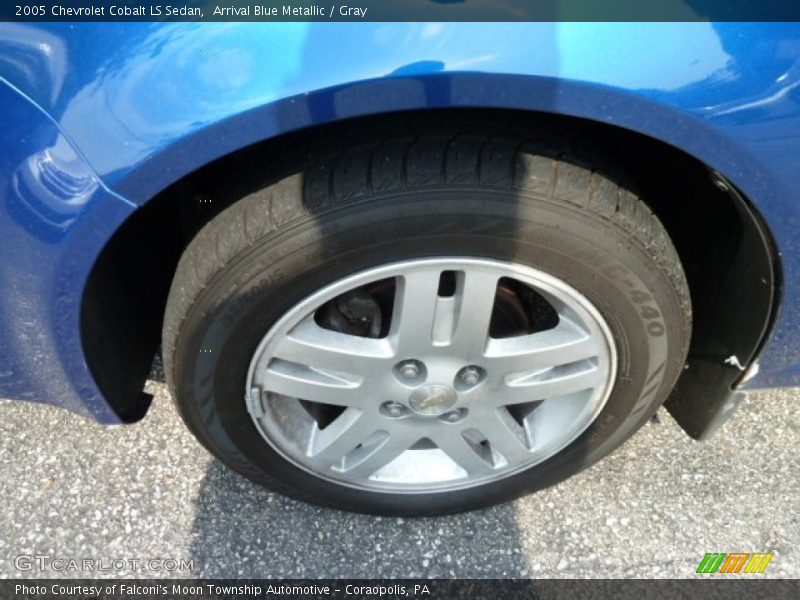 Arrival Blue Metallic / Gray 2005 Chevrolet Cobalt LS Sedan