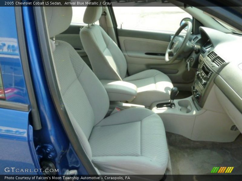 Arrival Blue Metallic / Gray 2005 Chevrolet Cobalt LS Sedan
