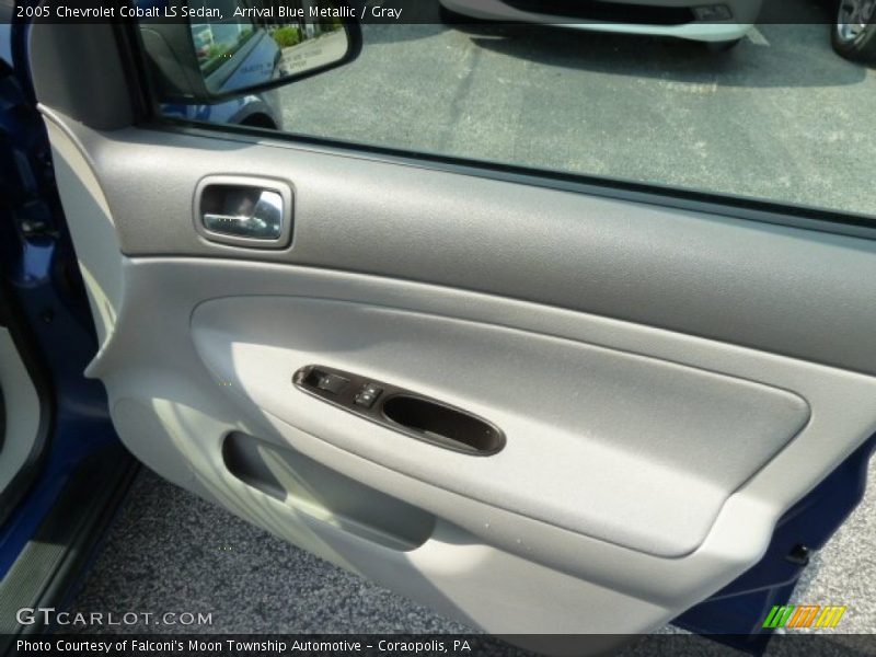 Arrival Blue Metallic / Gray 2005 Chevrolet Cobalt LS Sedan