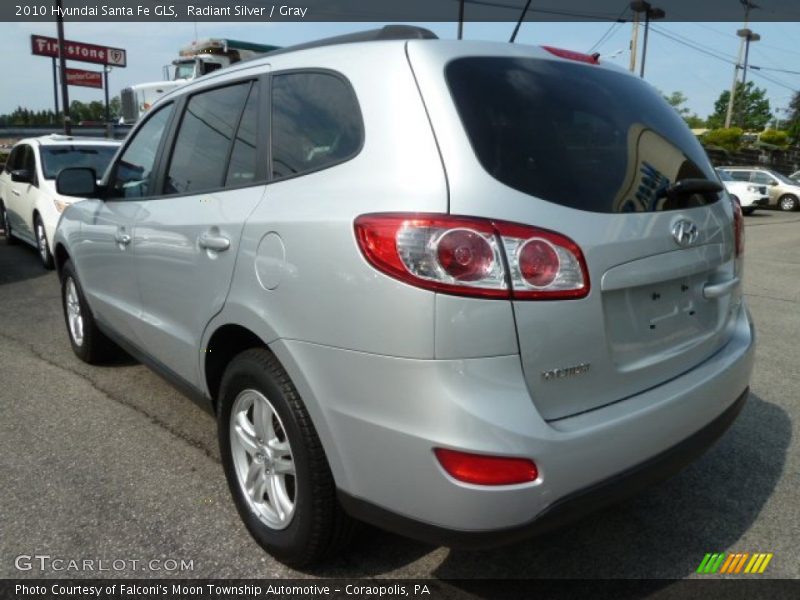 Radiant Silver / Gray 2010 Hyundai Santa Fe GLS