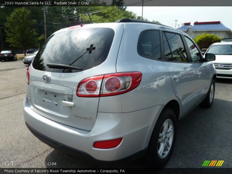 Radiant Silver / Gray 2010 Hyundai Santa Fe GLS