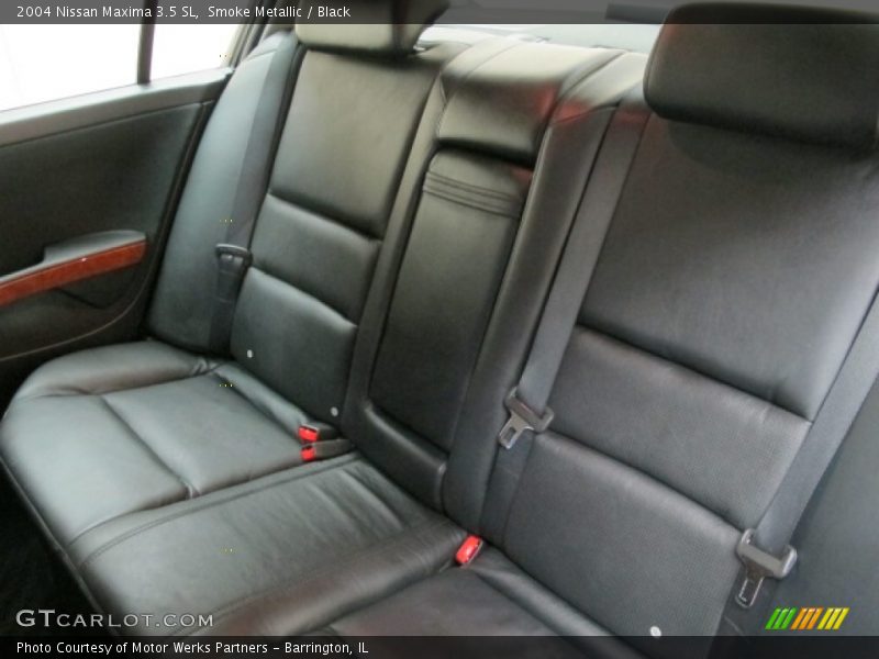 Smoke Metallic / Black 2004 Nissan Maxima 3.5 SL