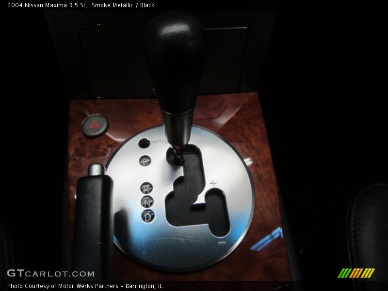 Smoke Metallic / Black 2004 Nissan Maxima 3.5 SL