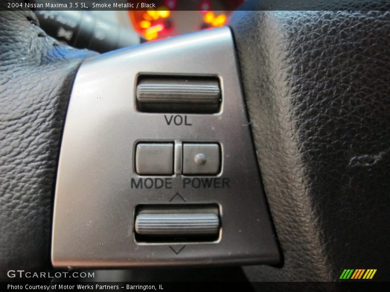 Controls of 2004 Maxima 3.5 SL
