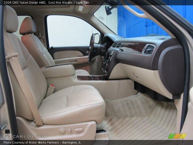 Gold Mist Metallic / Light Tan 2008 GMC Yukon Denali AWD